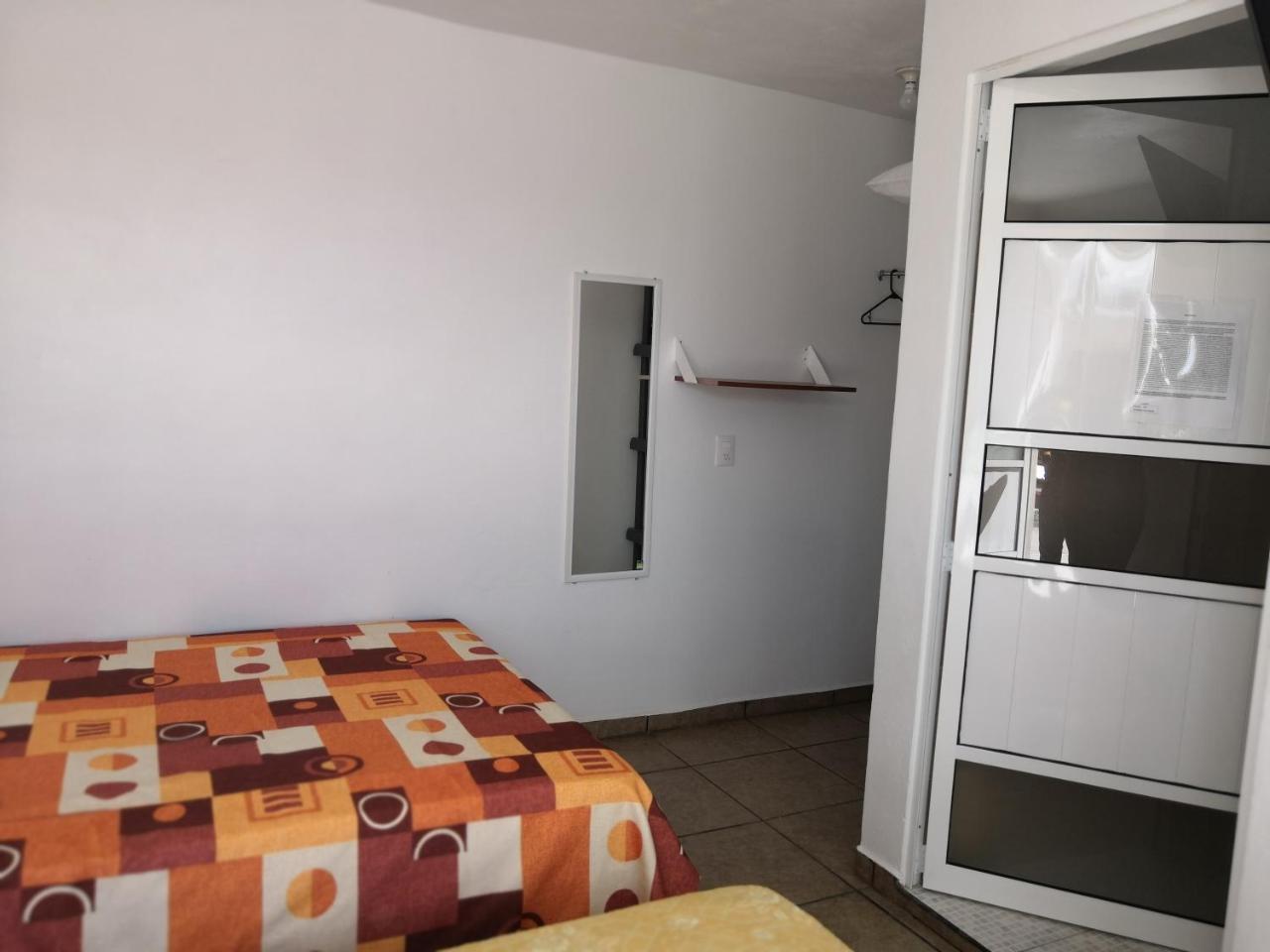 Hostal Maple Querétaro Εξωτερικό φωτογραφία
